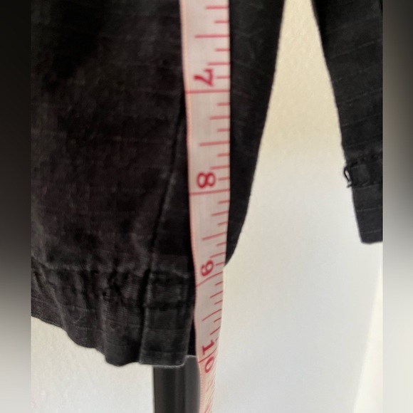 Rip stop Men's Black Cargo Shorts - Picture 4 of 4